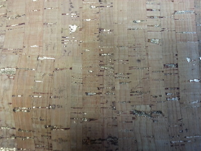 竹節鑲金軟木布1000mm x 40米
天然軟木貼合PU布
